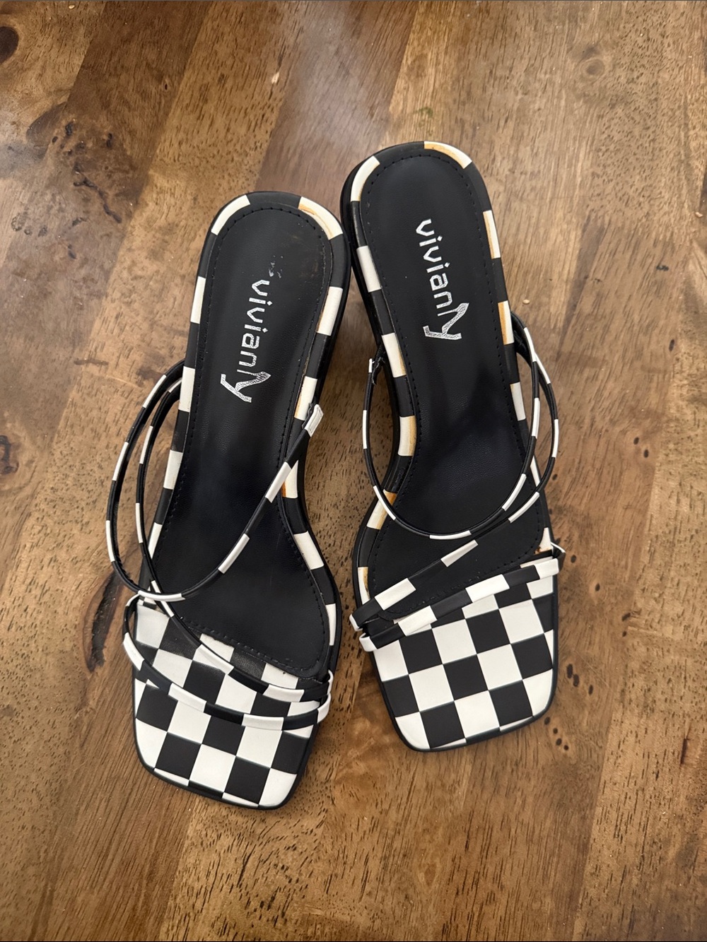 Vivianly Black and White Checkerboard Square-Toe Sandals